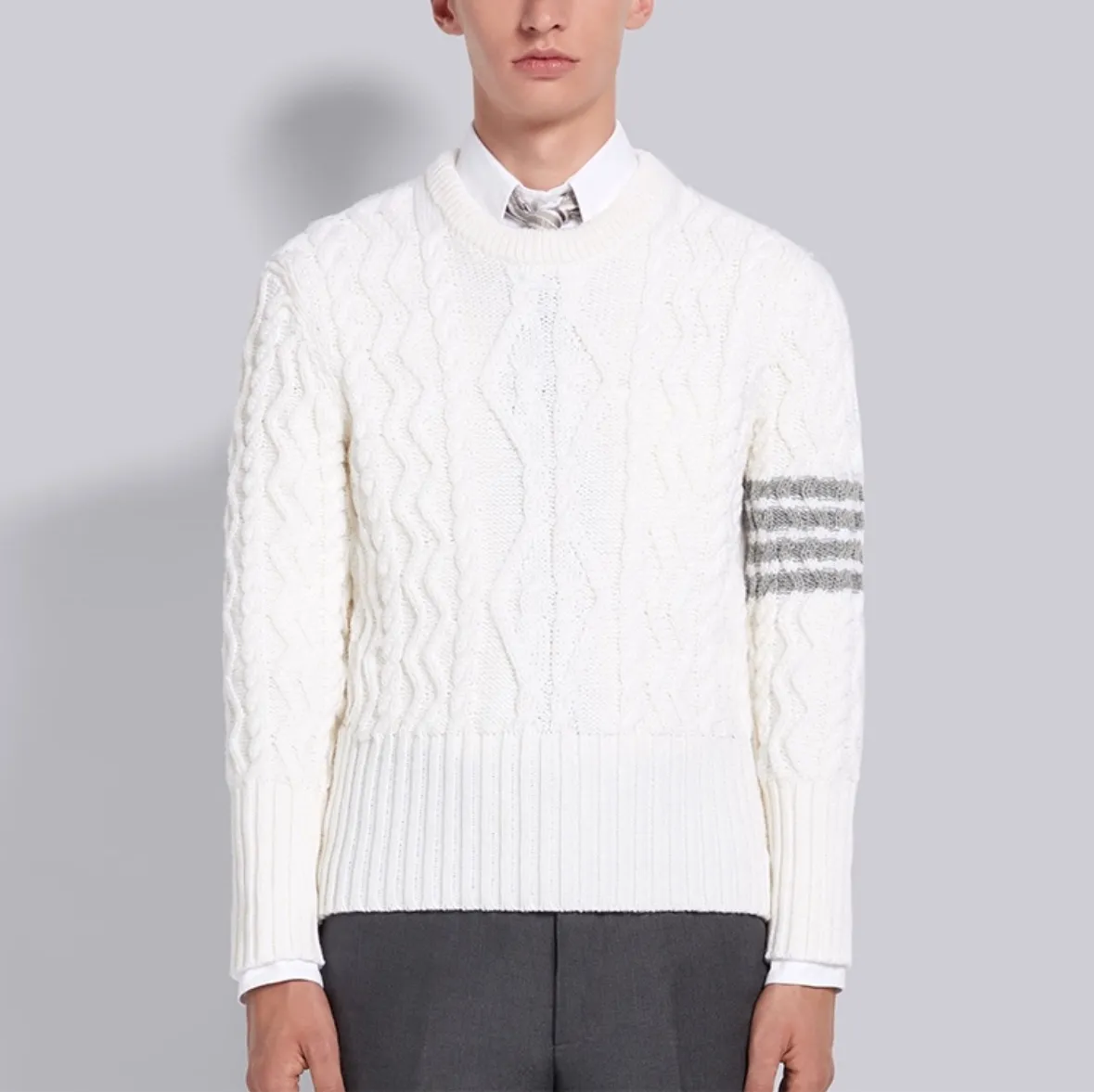 ：M 16（TBClassic ） THOM BROWNE .TBClassic Breathable Same Style ：White/Navy Blue /Gray/ Blue Size：1/2/3/4